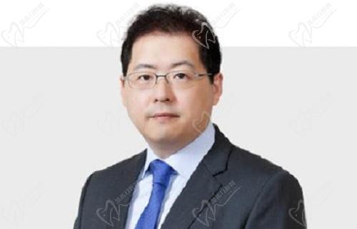 韓國隆鼻失敗修復哪家醫(yī)院好