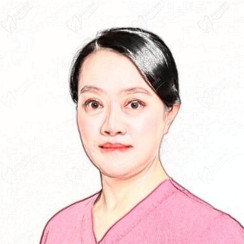 李允怡