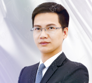 屈興明